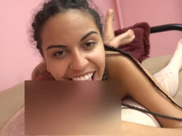 Masturbating, She Playfully Says, 'Stick Your Dick Right Here!' 😍🍑