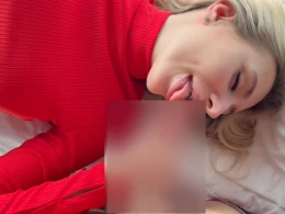 Waking Up to the Best Morning Sex with My Naughty Blonde GF! 😍🍑