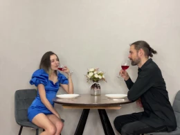 From Flirty Dinner to Hard Couch Fuck, Our First Date Ends With Pure Passion 💦🥒