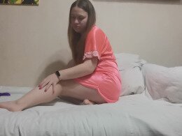 I love sticking my fingers inside my eager pussy and moaning