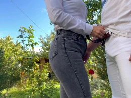 You Won't Believe What This Blonde Milf Did Outside! 💖👀