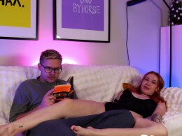 Redhead chick interrupts her BFs reading to fuck him on the couch 👀🍒