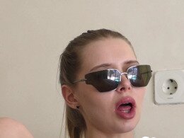 Naughty Wife Can’t Resist Neighbor’s Big Cock Behind Hubby’s Back 💦👀