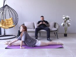 Yoga got boring so I dropped my leggings and took his big schlong deep in my ass