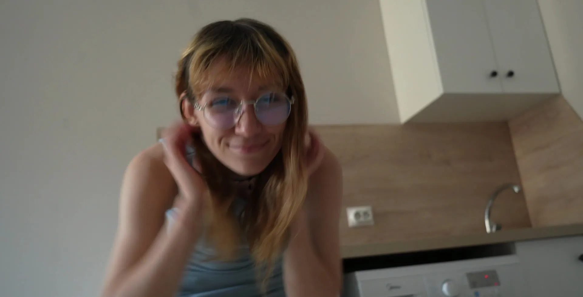 Little Redhead Masturbating In The Ktichen