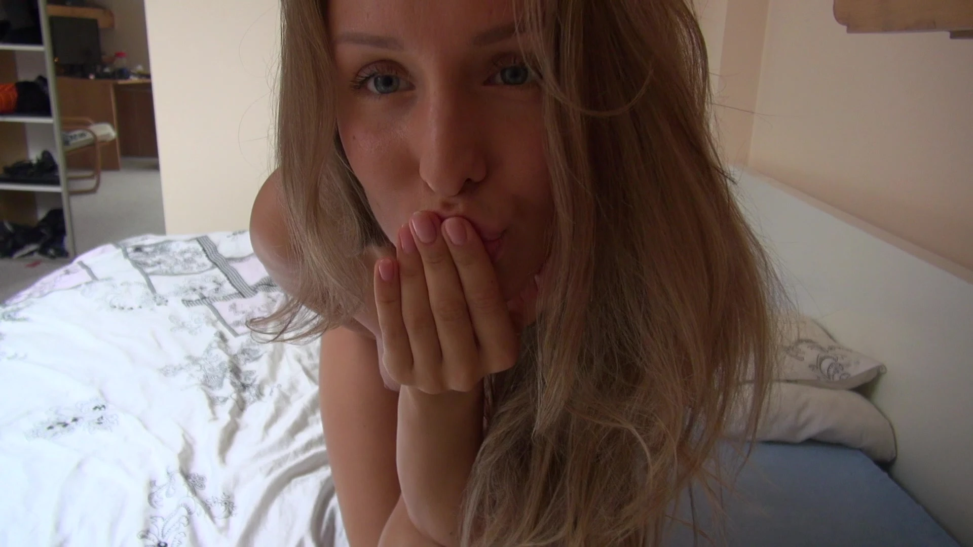 Hot Neighbor Cams, I Stare As She Fingers Herself Online